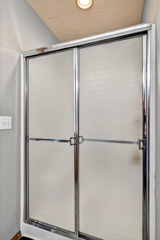 422 Fieldstone Road, Clever, MO 65631