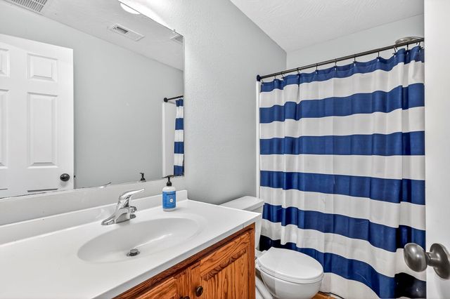 422 Fieldstone Road, Clever, MO 65631