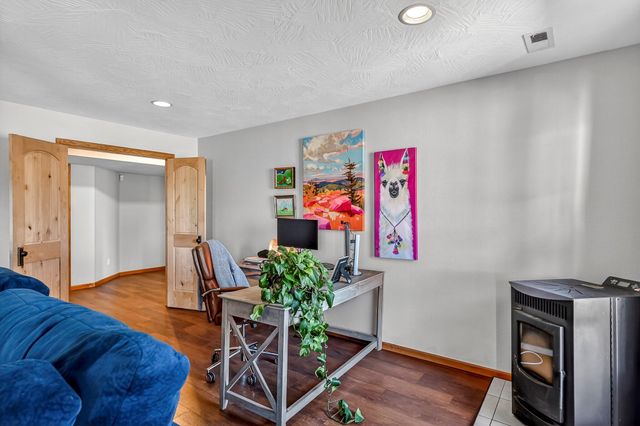 422 Fieldstone Road, Clever, MO 65631