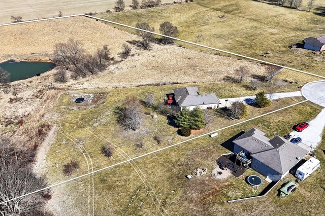 422 Fieldstone Road, Clever, MO 65631