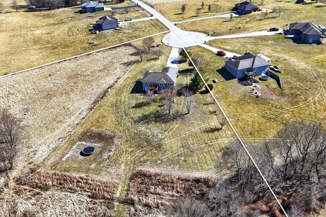 422 Fieldstone Road, Clever, MO 65631