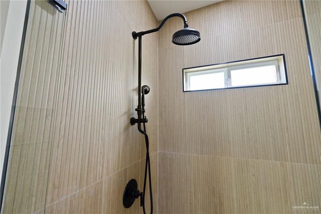 3310 Las Vistas Lane, Weslaco, TX 78596