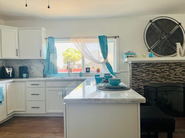 824 N Willis Street, Visalia, CA 93291