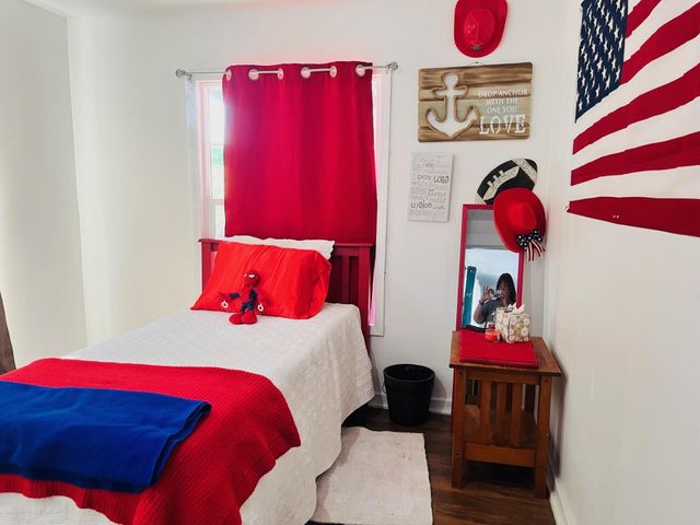 824 N Willis Street, Visalia, CA 93291