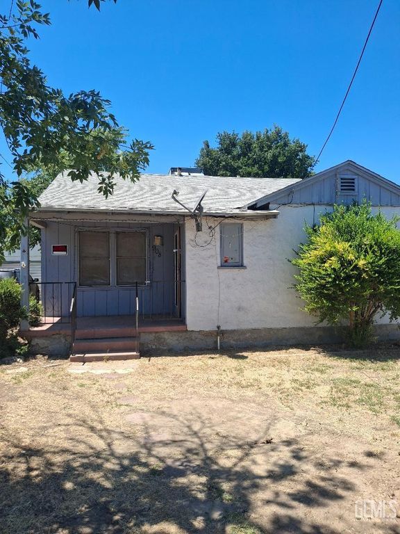 908 Bunting Drive, Bakersfield, CA 93307