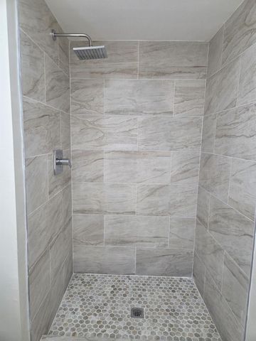 4872 NW 95th Avenue, Sunrise, FL 33351