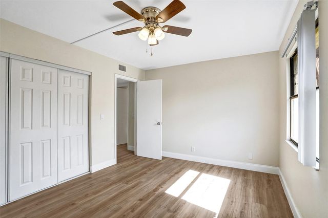 4872 NW 95th Avenue, Sunrise, FL 33351