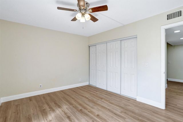 4872 NW 95th Avenue, Sunrise, FL 33351