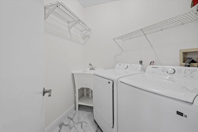 86 Citrus Park Lane, Boynton Beach, FL 33436