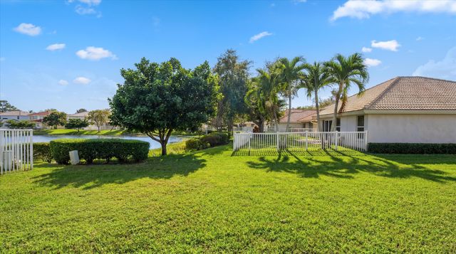 86 Citrus Park Lane, Boynton Beach, FL 33436