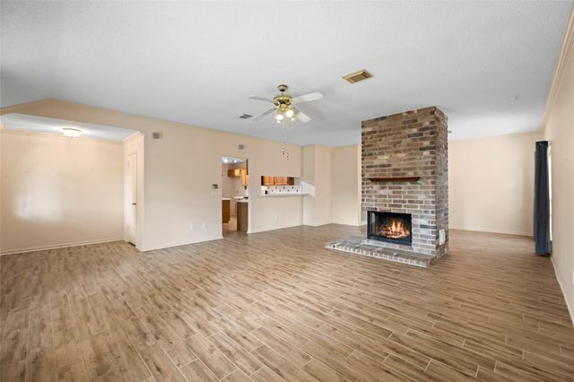 10138 Prospect Hill Drive, Houston, TX 77064