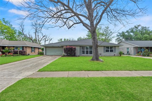 11411 Atwell Drive, Houston, TX 77035
