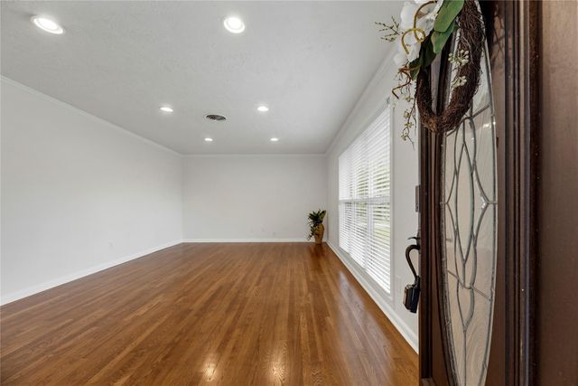 11411 Atwell Drive, Houston, TX 77035