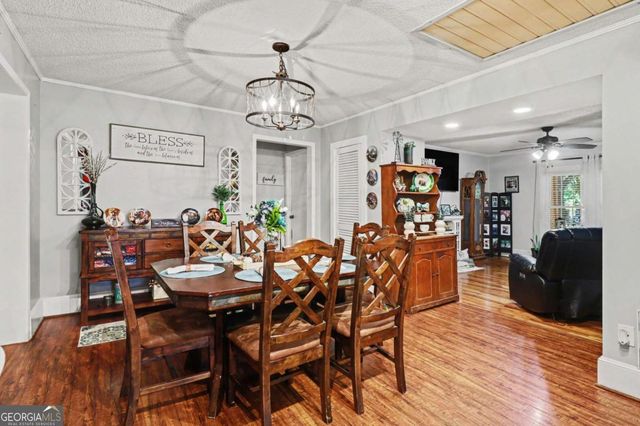 1763 Burnett Ferry Road SW, Rome, GA 30165