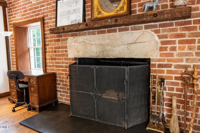 180 Hobbs Road, Pittsboro, NC 27312