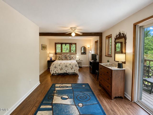 180 Hobbs Road, Pittsboro, NC 27312