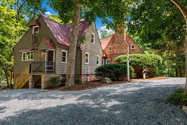 180 Hobbs Road, Pittsboro, NC 27312