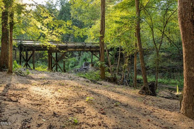 180 Hobbs Road, Pittsboro, NC 27312