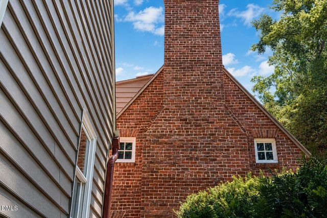 180 Hobbs Road, Pittsboro, NC 27312