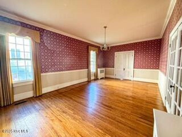 407 S King Street, Windsor, NC 27983