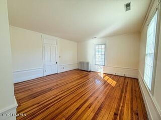 407 S King Street, Windsor, NC 27983