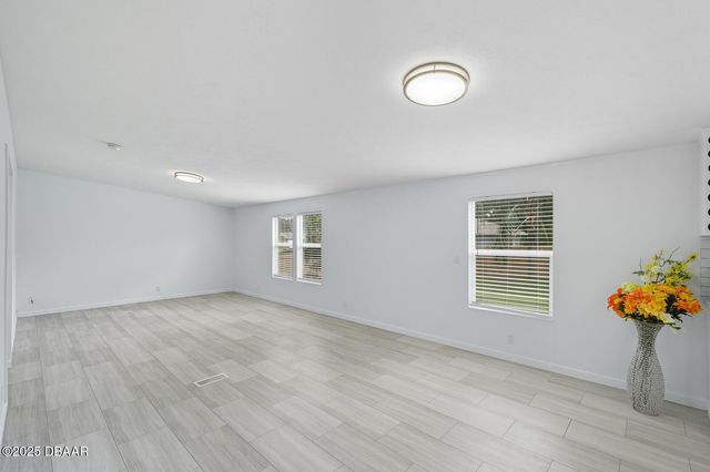 1137 Yaupon Street, Daytona Beach, FL 32117