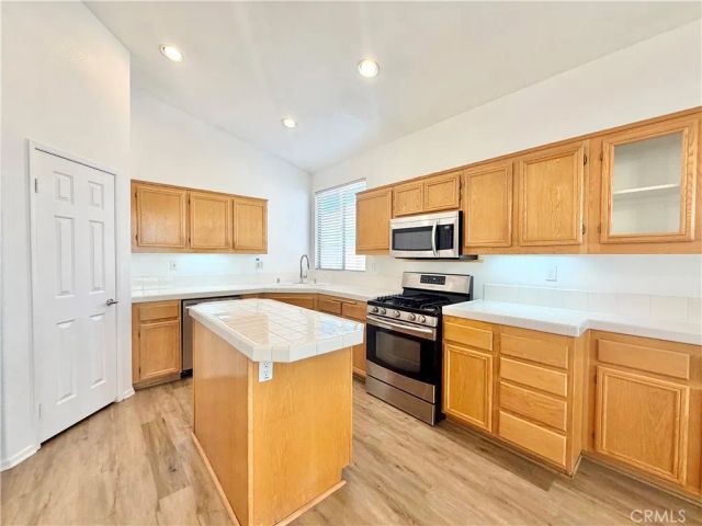 26805 China Drive, Menifee, CA 92585