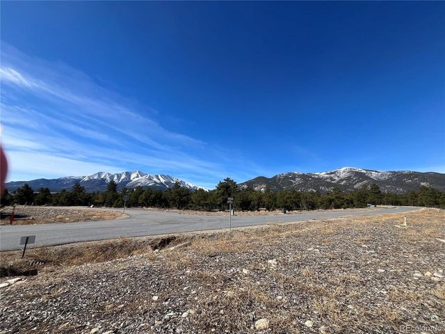 29274 Lakota Ln, Buena Vista, CO 81211