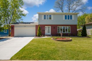 630 S Walnut Lane, Schaumburg, IL 60193