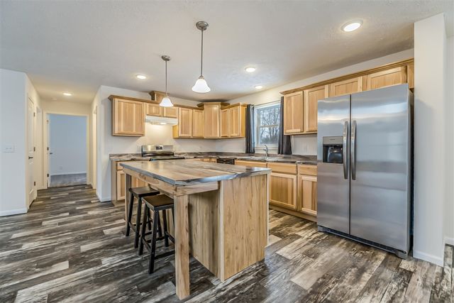 1070 Ashlyn Court, Fowlerville, MI 48836