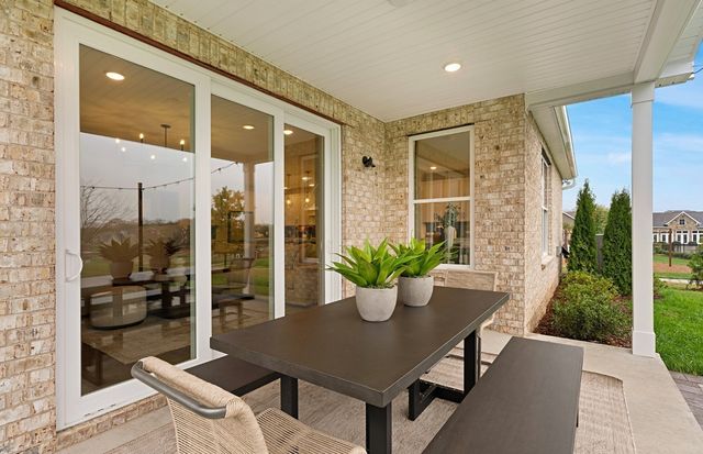 1420 Arbor Park Lane, Hendersonville, TN 37075