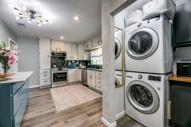 407 E Broad Street, Forney, TX 75126