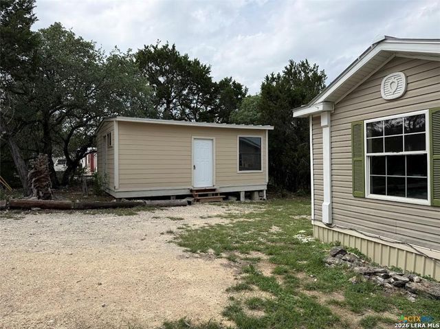 621 STENEN DR, Canyon Lake, TX 78133