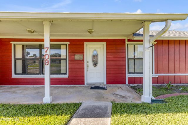 709 Tarry Town Trail, Ponce Inlet, FL 32127