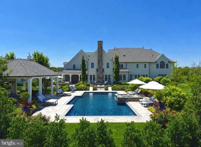 6 TINES FIELD PATH, Newtown, PA 18940