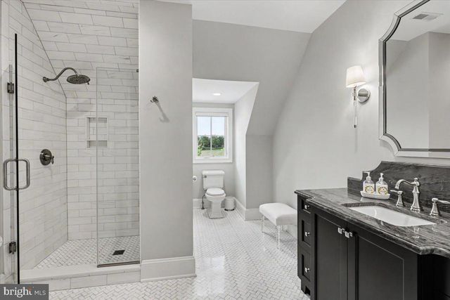 6 TINES FIELD PATH, Newtown, PA 18940