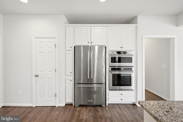 35943 FIELDSIDE WAY, Round Hill, VA 20141