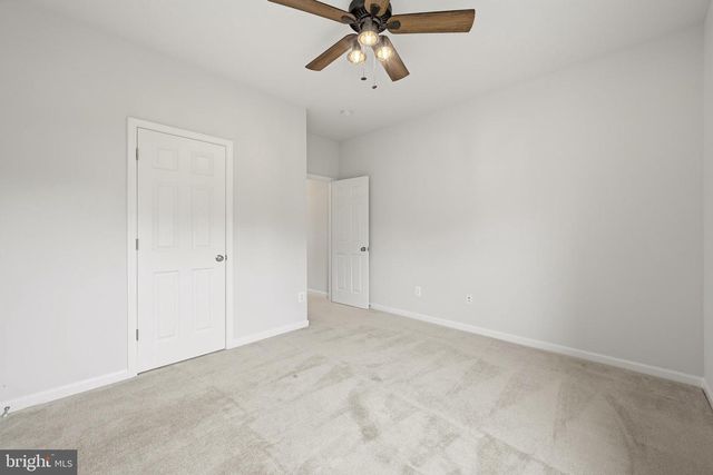 35943 FIELDSIDE WAY, Round Hill, VA 20141