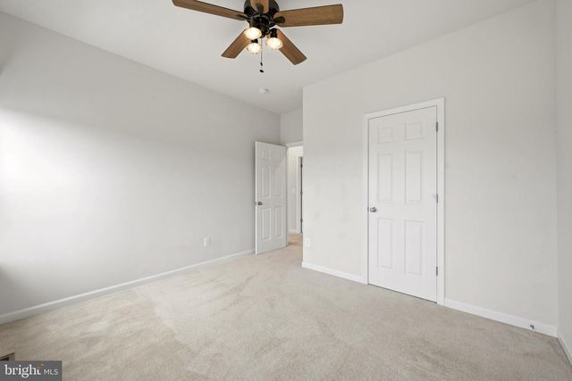 35943 FIELDSIDE WAY, Round Hill, VA 20141