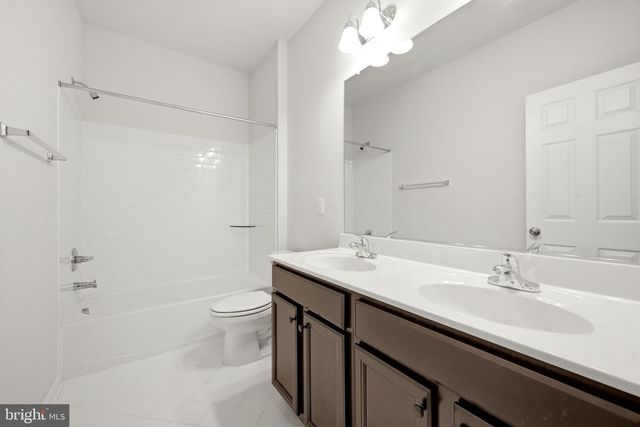 35943 FIELDSIDE WAY, Round Hill, VA 20141