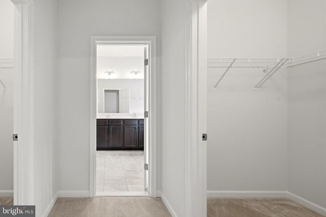 35943 FIELDSIDE WAY, Round Hill, VA 20141