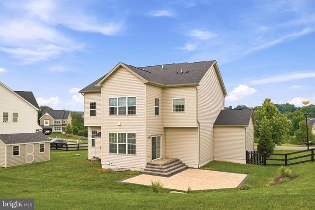 35943 FIELDSIDE WAY, Round Hill, VA 20141