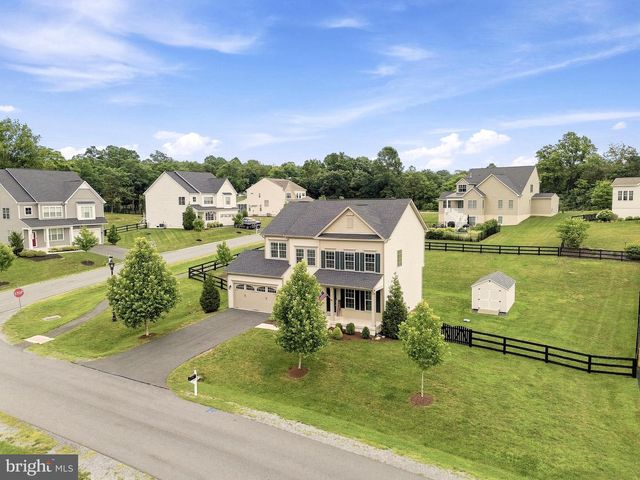 35943 FIELDSIDE WAY, Round Hill, VA 20141