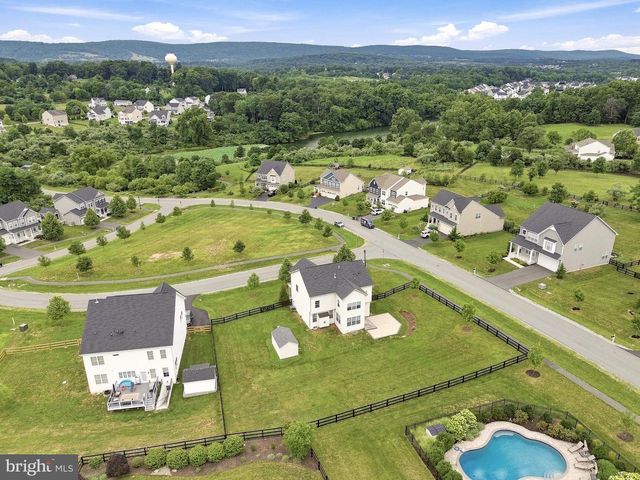 35943 FIELDSIDE WAY, Round Hill, VA 20141