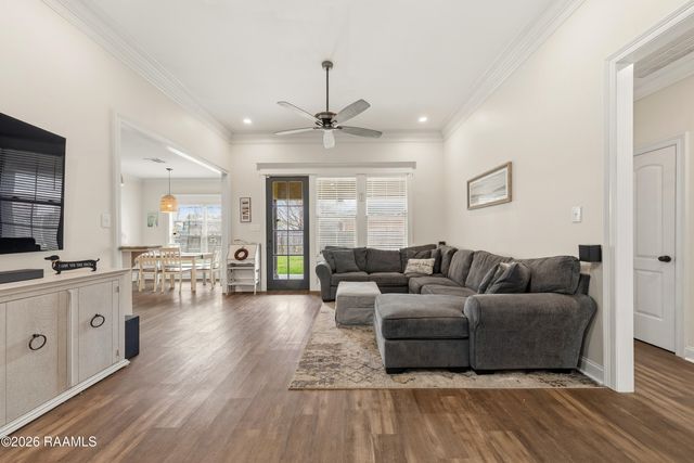 102 Kelsea Drive, Broussard, LA 70518