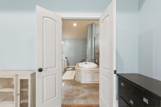 102 Kelsea Drive, Broussard, LA 70518