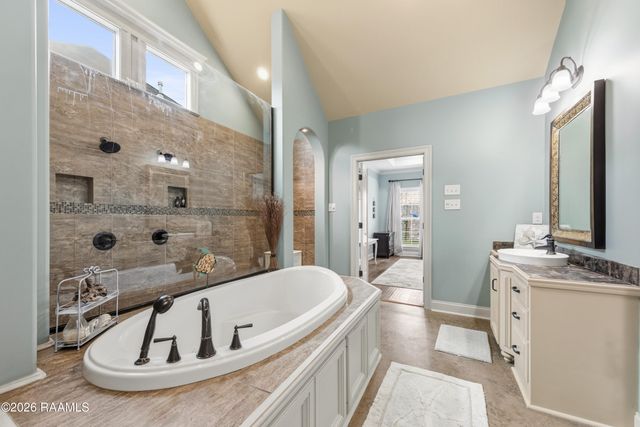 102 Kelsea Drive, Broussard, LA 70518