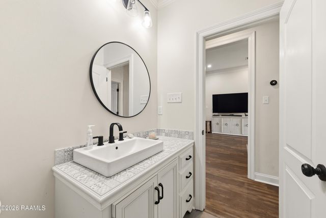 102 Kelsea Drive, Broussard, LA 70518