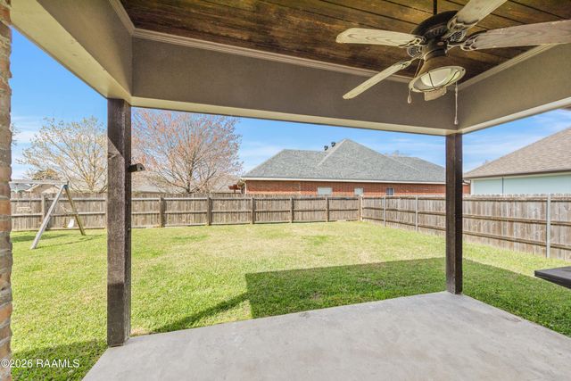 102 Kelsea Drive, Broussard, LA 70518