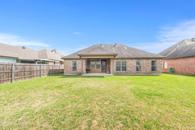102 Kelsea Drive, Broussard, LA 70518